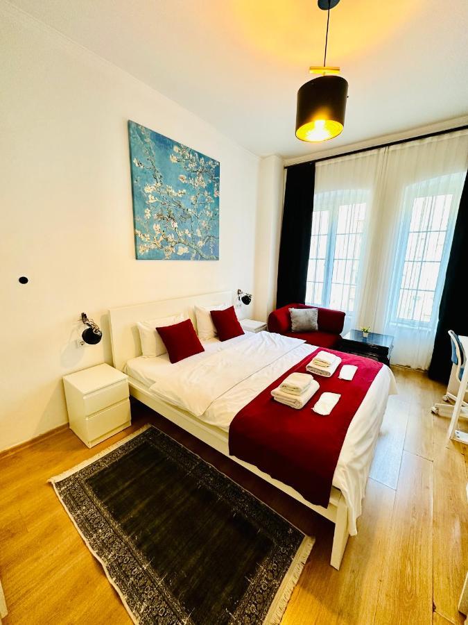 Aram Galata Suites อิสตันบูล ภายนอก รูปภาพ