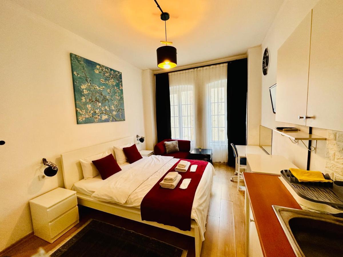 Aram Galata Suites อิสตันบูล ภายนอก รูปภาพ