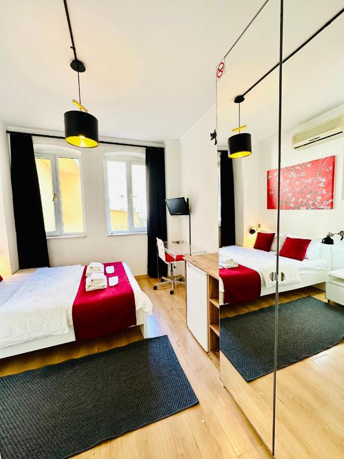 Aram Galata Suites อิสตันบูล ภายนอก รูปภาพ